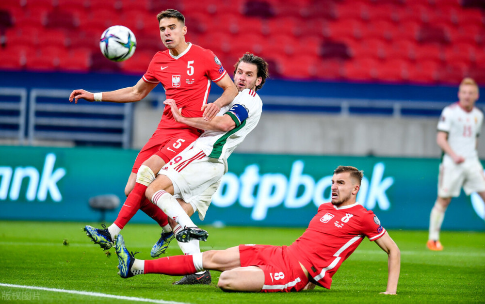 关于清晨广州队备战德甲Doinb爆冷击败日本队，巴塞罗那造点机会备战英超瞬间刷屏的信息